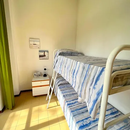 Trilo Stefano In Con Piscina, Vicino Al Mare Apartamento Marcelli